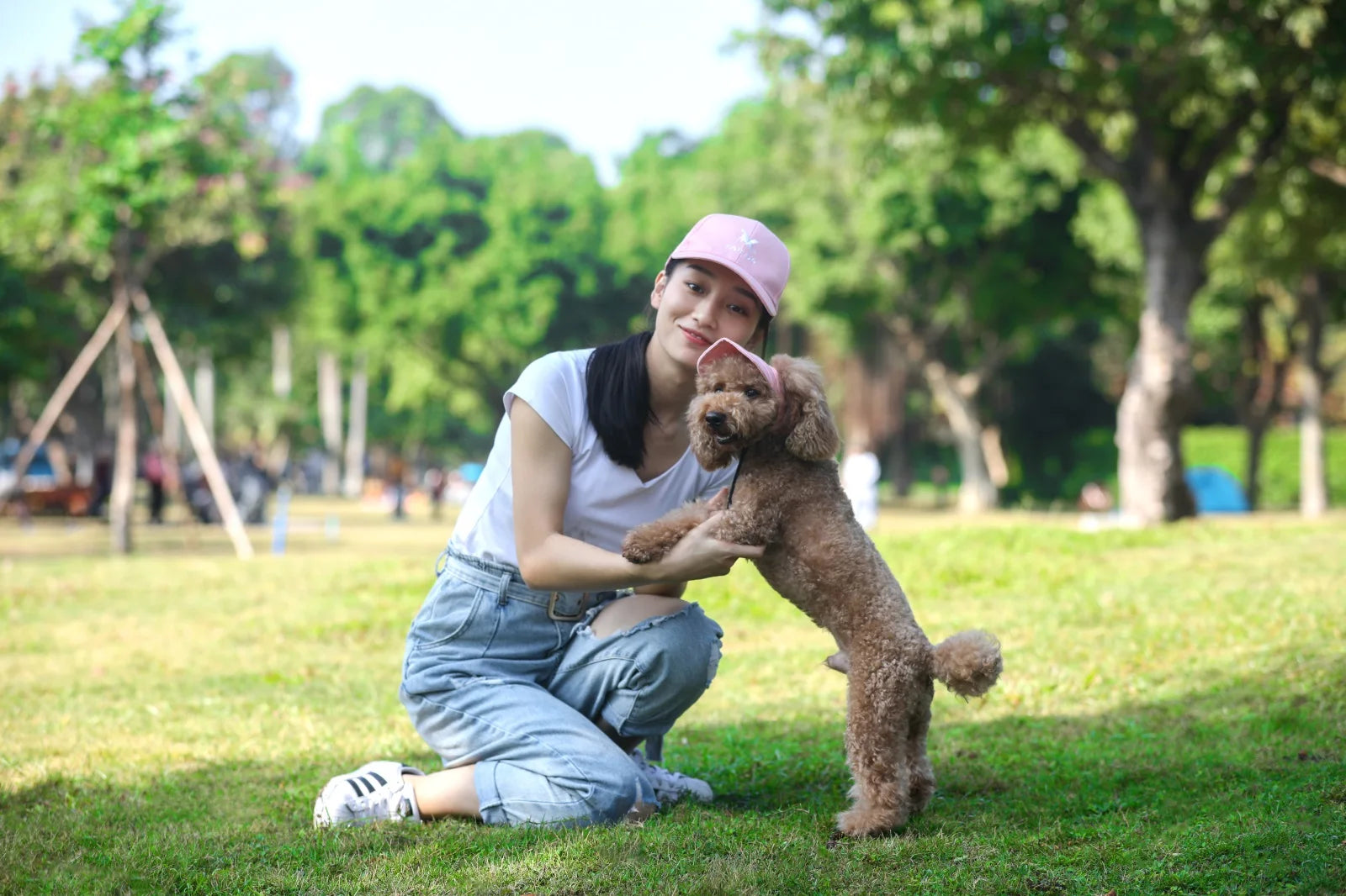 Adjustable Baseball Hat for Dogs: Ideal for Sunny Adventures